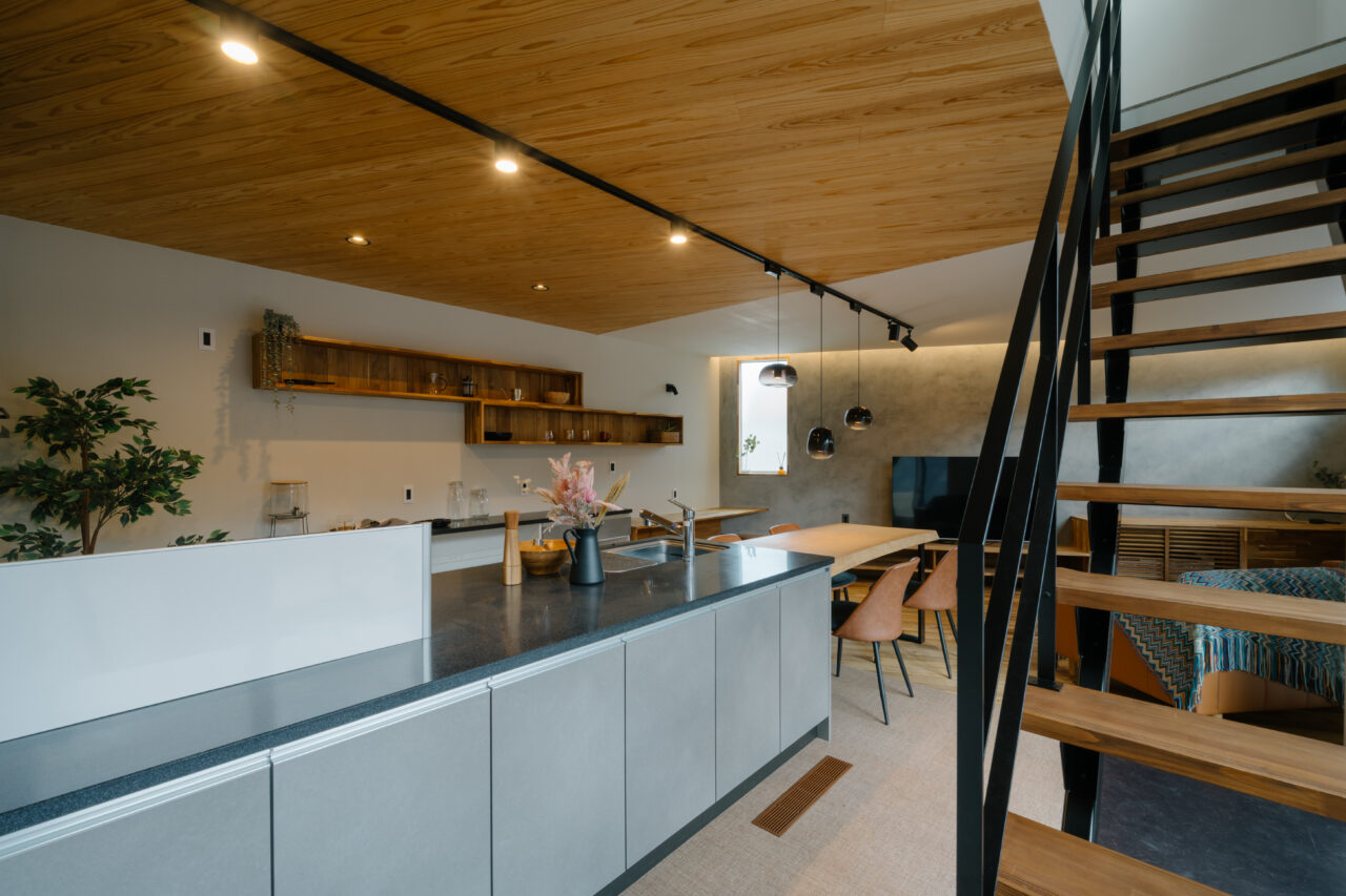 光が通り抜ける開放的なLDK