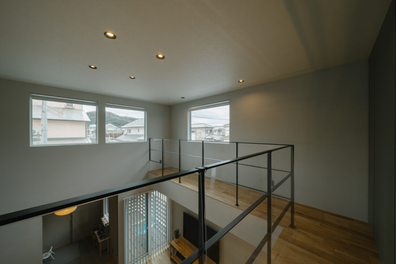 光と影が美しい住宅空間